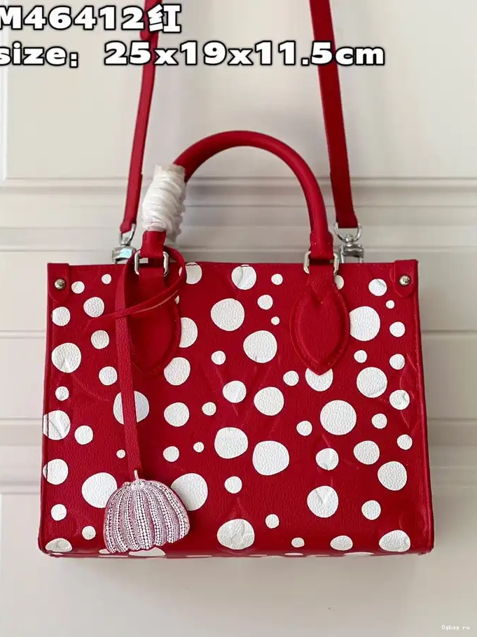 LOUIS VUITTON ONTHEGO PM 0422